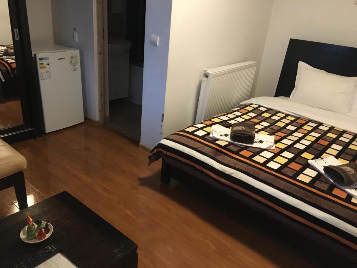 הוילה Colibiţa Casa Dintre Brazi מראה חיצוני תמונה